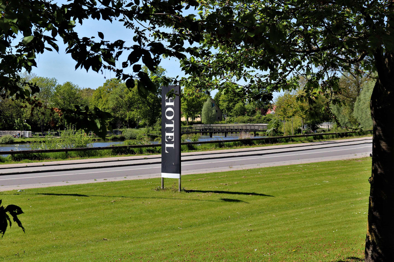 Exterior & Views 2, Taastrup Park Hotel, Høje Taastrup