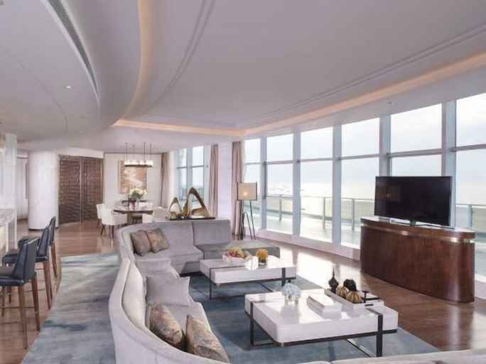 Food & Drinks, Furama Hotel Beihai, Beihai