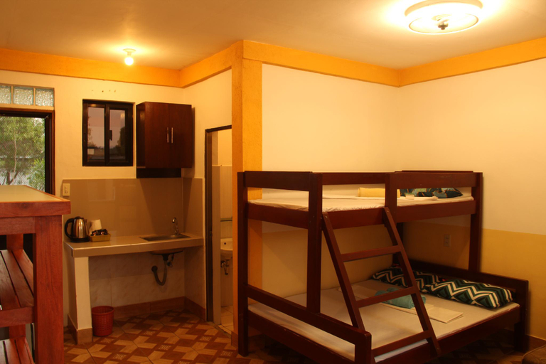 Bedroom, Good Guys Beach Resort, Botolan