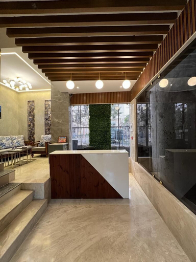 Reception 3, Hotel 5 Elements Madhapur, Hyderabad