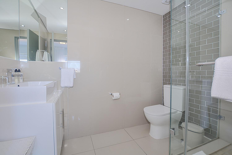 Bathroom 4, Aquarius Luxury Suites, City of Cape Town