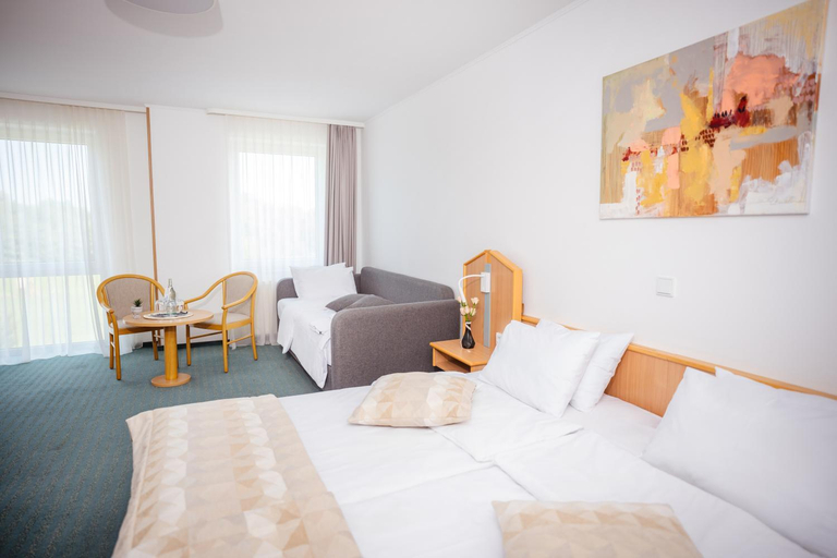 Bedroom 2, Hotel Bessunger Forst, Darmstadt-Dieburg