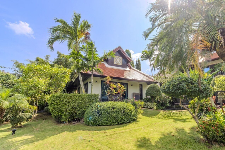 Garden 2, Famous Baan Bua Luxury Estate V238, Pulau Phuket