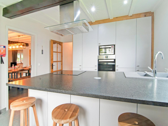 Others 3, Holiday Home in Xhoffraix, between Spa and Eifel Nature Park, Liège