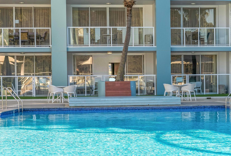 Others 4, Ettalong Beach Luxury Apartments, Gosford - West