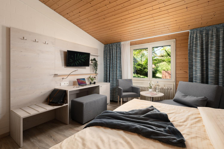 Bedroom 4, Zur Rennbahn, Harburg