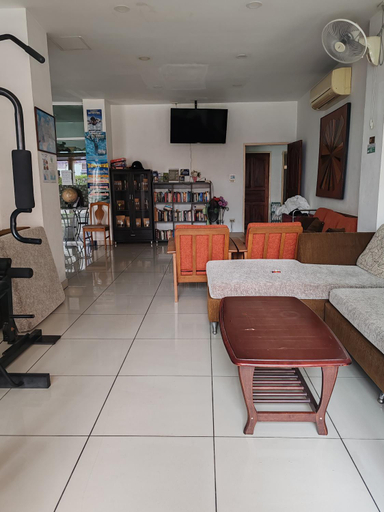 Public Area 3, Jomtien Hostel, Pattaya