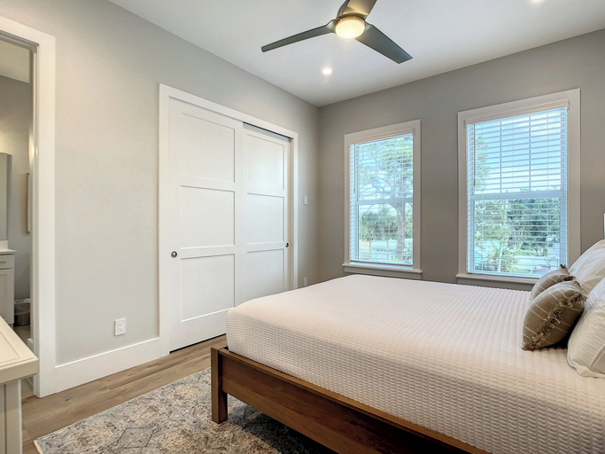 Room 2, Lala at the Beach 512, Volusia