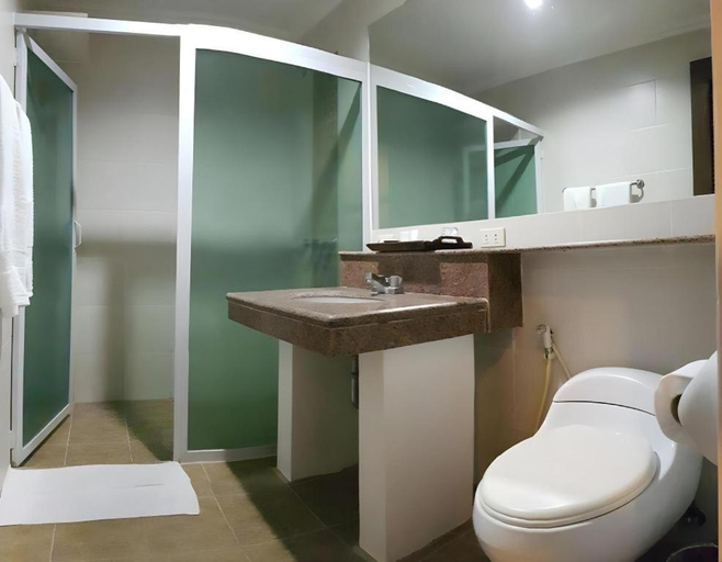 Bathroom 5, Hotel Vanna Angeles City Pampanga, Angeles City