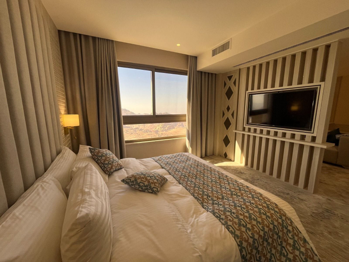 Room 4, Petra Pillars Luxury Hotel, Wadi Musa