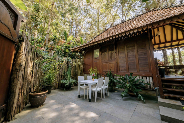 The Lodge Maribaya - Others