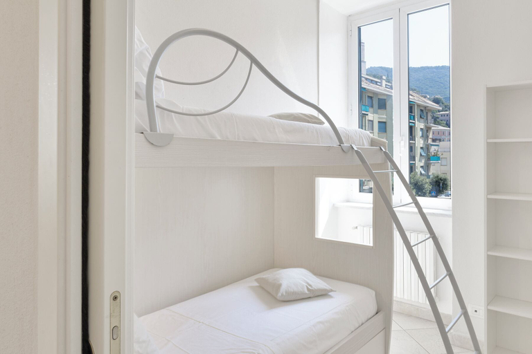 Room 5, Casa Vico delle Isole by Wonderful Italy, Genova