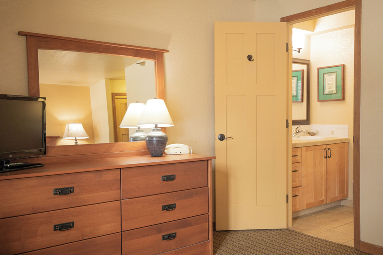 Room 2, Kingsbury Of Tahoe, Douglas
