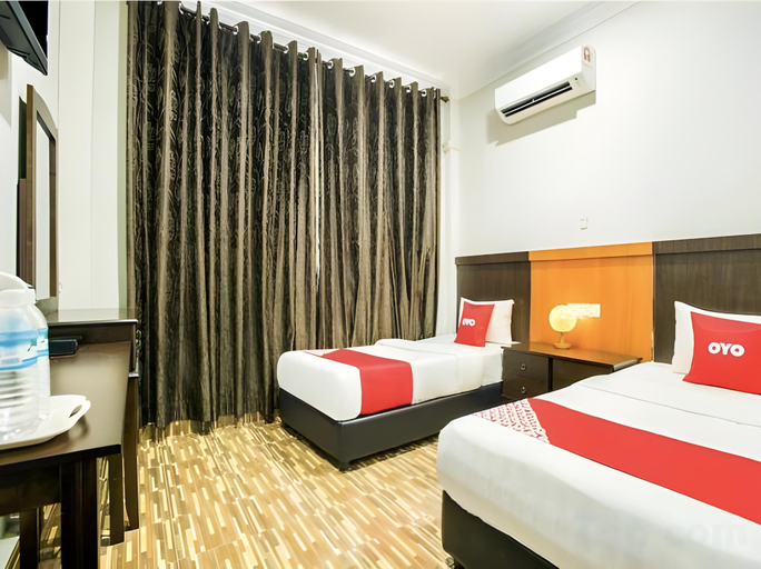 Bedroom 2, Grand Inn Hotel, Semporna