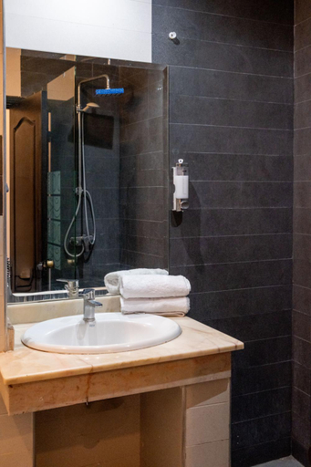 Bathroom 4, Imperial Holiday Hotel, Marrakech