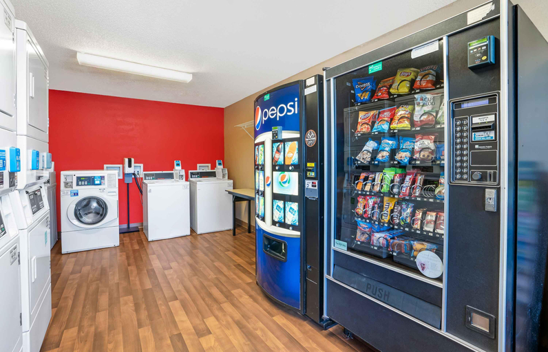 Food & Drinks 5, Extended Stay America - Chesapeake - Crossways Bou, Chesapeake