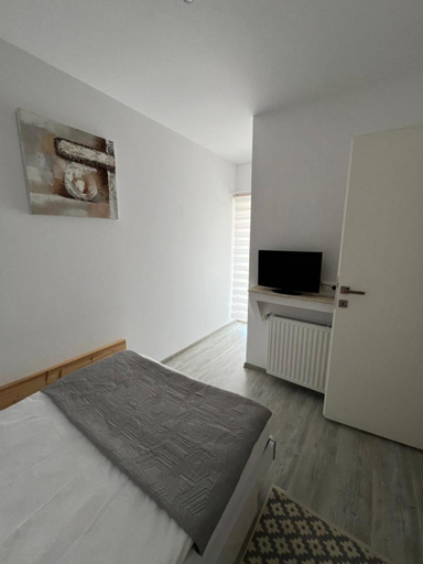 Bedroom 2, Luxus Cluj Airport Apartments, Cluj-napoca
