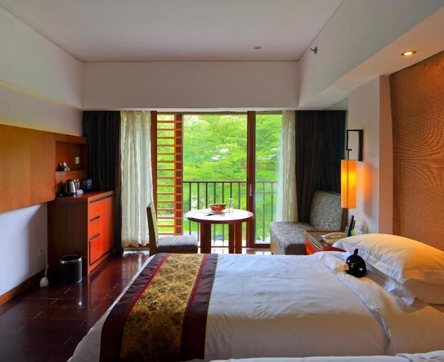 Bedroom 3, Baiyun Lakeside Hotel, Guangzhou