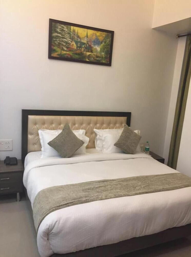 Room 4, Green Castle, Panipat