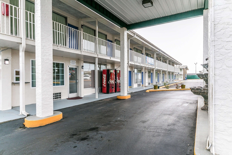Others 4, Motel6 Somerset, KY, Pulaski