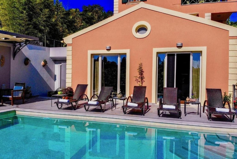 Sport & Beauty 2, Villa Jewel Private Pool in Corfu island, Ionian Islands