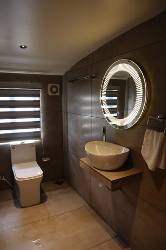 Bathroom 5, Kera Houseboats Alleppey, Alappuzha