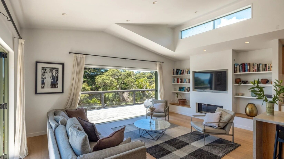 Living area 2, Onetangi Seaview Residence, Auckland