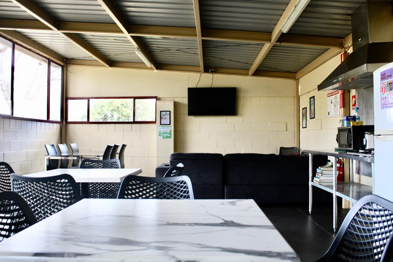 Food & Drinks 3, BIG4 Rutherglen Holiday Park, Indigo - Pt B