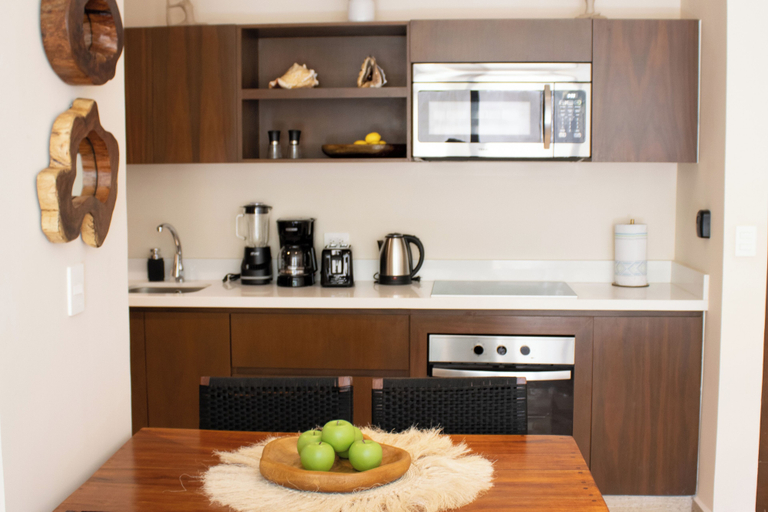 Private kitchen 5, Peregrina Tulum 101A 2BR Luxury Condo, Cozumel