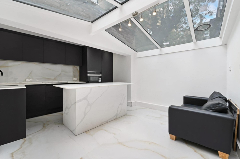 Others 5, City Chic London Apartment With 2 Bedrooms, London