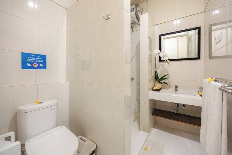 Bathroom 4, Bali True Living Apartment, Denpasar
