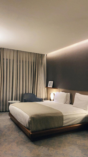 Bedroom 3, Nur Riviera Aparthotel, Attica