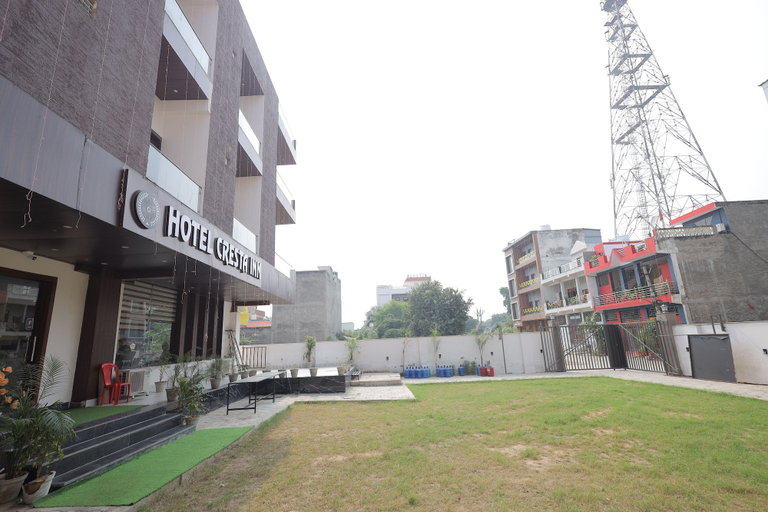 Front of property 2, HOTEL CRESTA INN, Agra