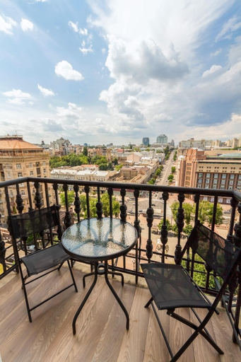 4, Central Dayflat Apartments, Shevchenkivs'kyi
