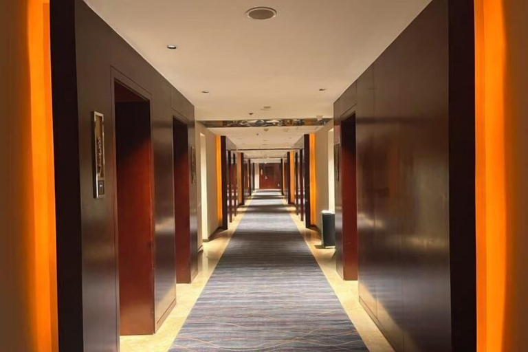 Others 4, Chengcheng Huayuan Building, Weinan