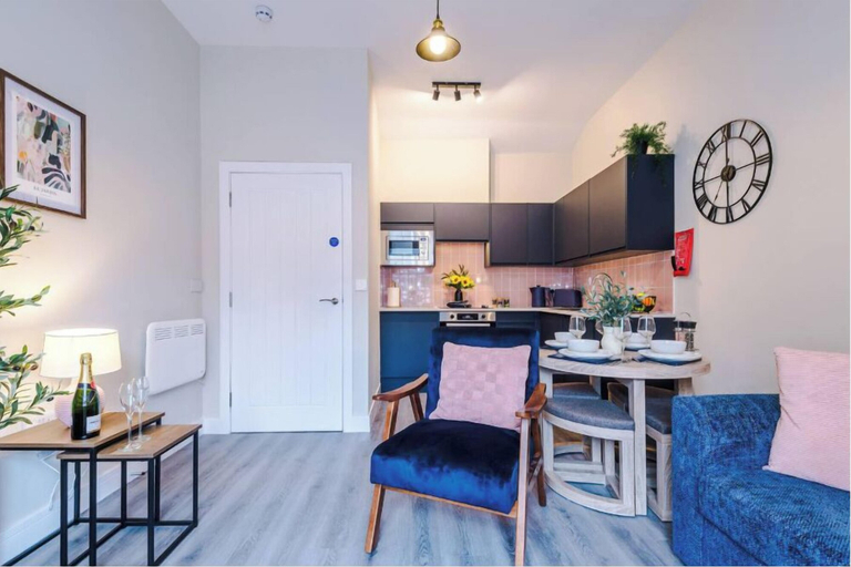 Others 5, Flat 4 30 Northgate, Cheshire West and Chester