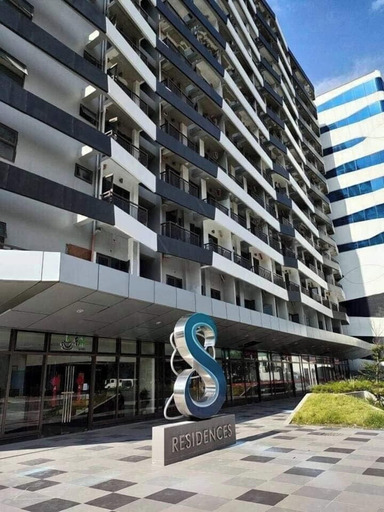 Front of property, S-Residence tower 1 Staycation Near Moa, Pasay City