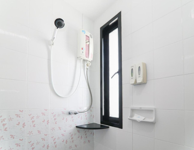 Bathroom 4, G House Hotel, Hua Hin