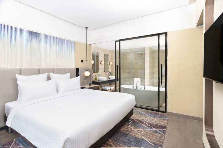 Bedroom 4, NOVOTEL NEW DELHI CITY CENTRE, Delhi