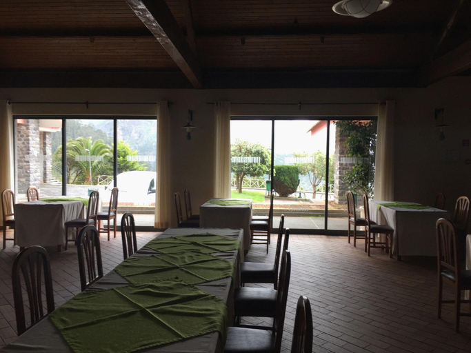 Food & Drinks 5, Valley View Hotel Encumeada, Ribeira Brava