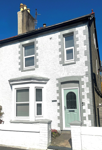 Exterior, Seaside Haven at Willowdene Cottage, Conwy