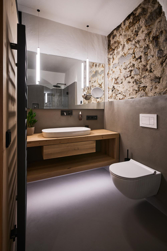 Bathroom 4, Steidacherhof, Bolzano