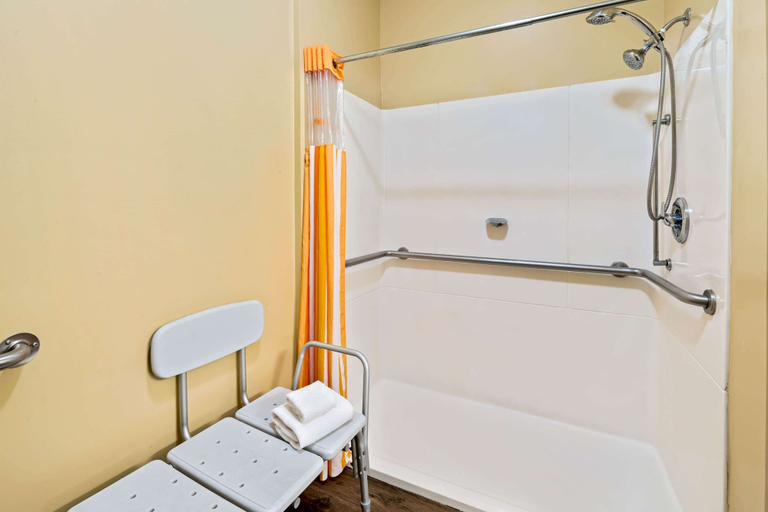 Bathroom 4, La Quinta Inn & Suites by Wyndham Logan, Cache