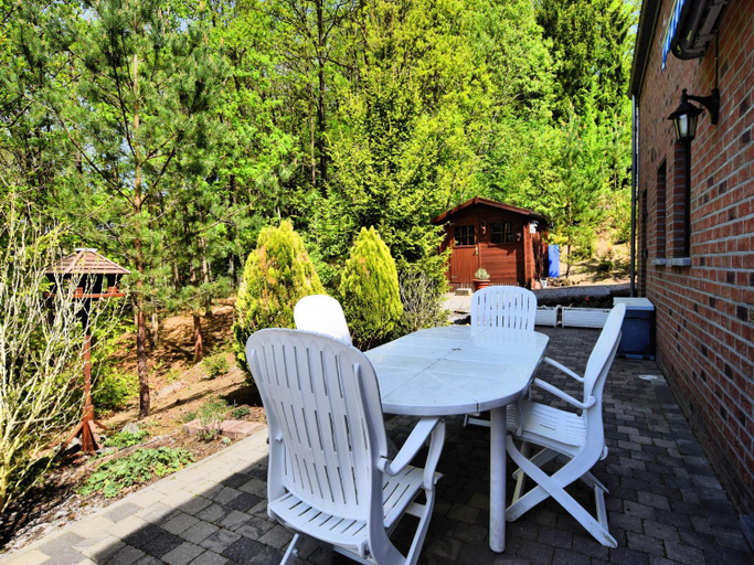 Others 4, Chic Holiday Home in Durbuy with Sauna, Luxembourg