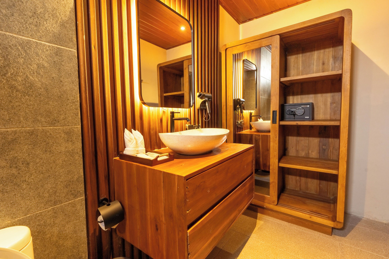Bathroom 2, Kesumasari Living Lodge, Denpasar