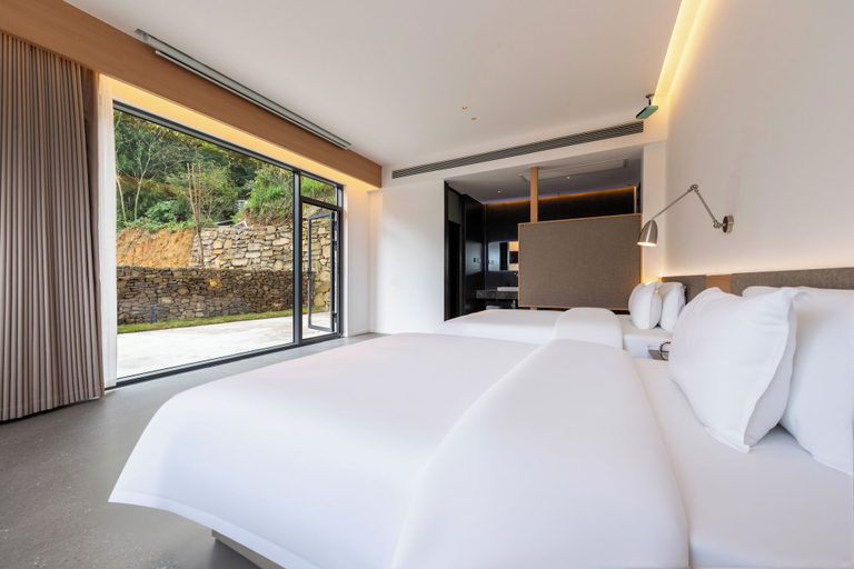 Room 4, Panorama Peaks Lodge, Zhangjiajie