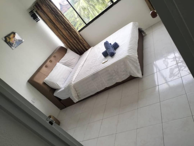 Others 3, sri sayang apartment, Pulau Penang