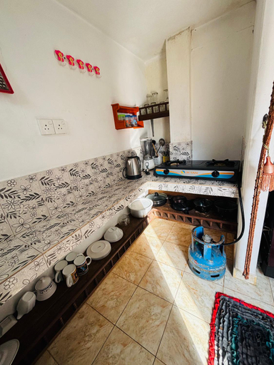 Bathroom 4, Tamaro Beach Resort, Hikkaduwa