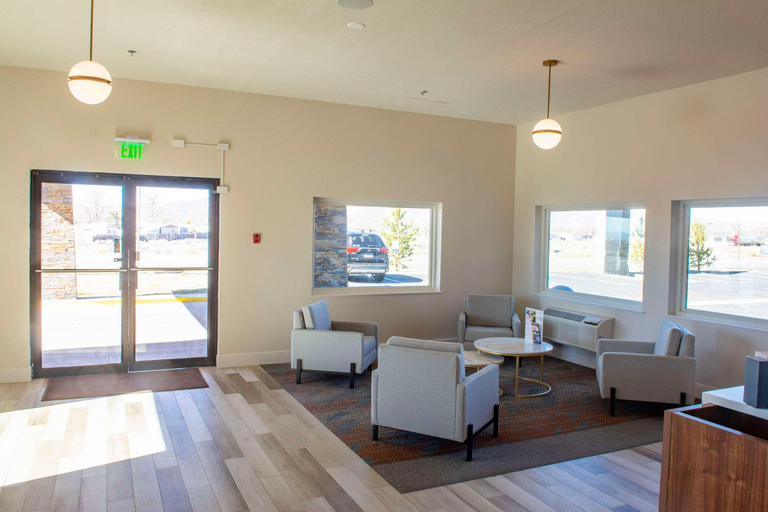 Public Area 2, ComfortInn Battle Mountain Midway Elko Winnemucca, Lander