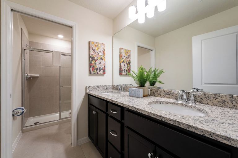 Bathroom 3, Dazzling New 7BR Villa Disney Theme Rms, Polk